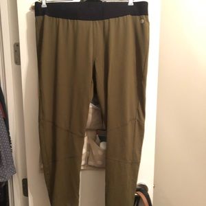 Olive Plus Livi Active Workout Pants LIKE NEW